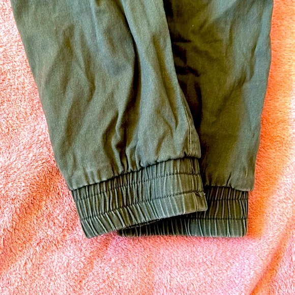 Green Pants with Elastic Ankles - Picture 3 of 4